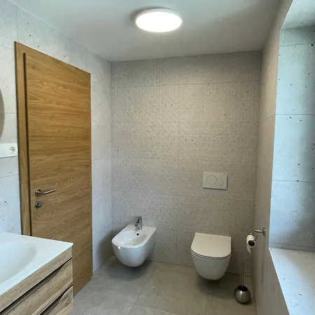 Tanja 3 Bedroom, Mountain View & Family * Golnik