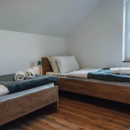 Tanja 3 Bedroom, Mountain View & Family Apartment *